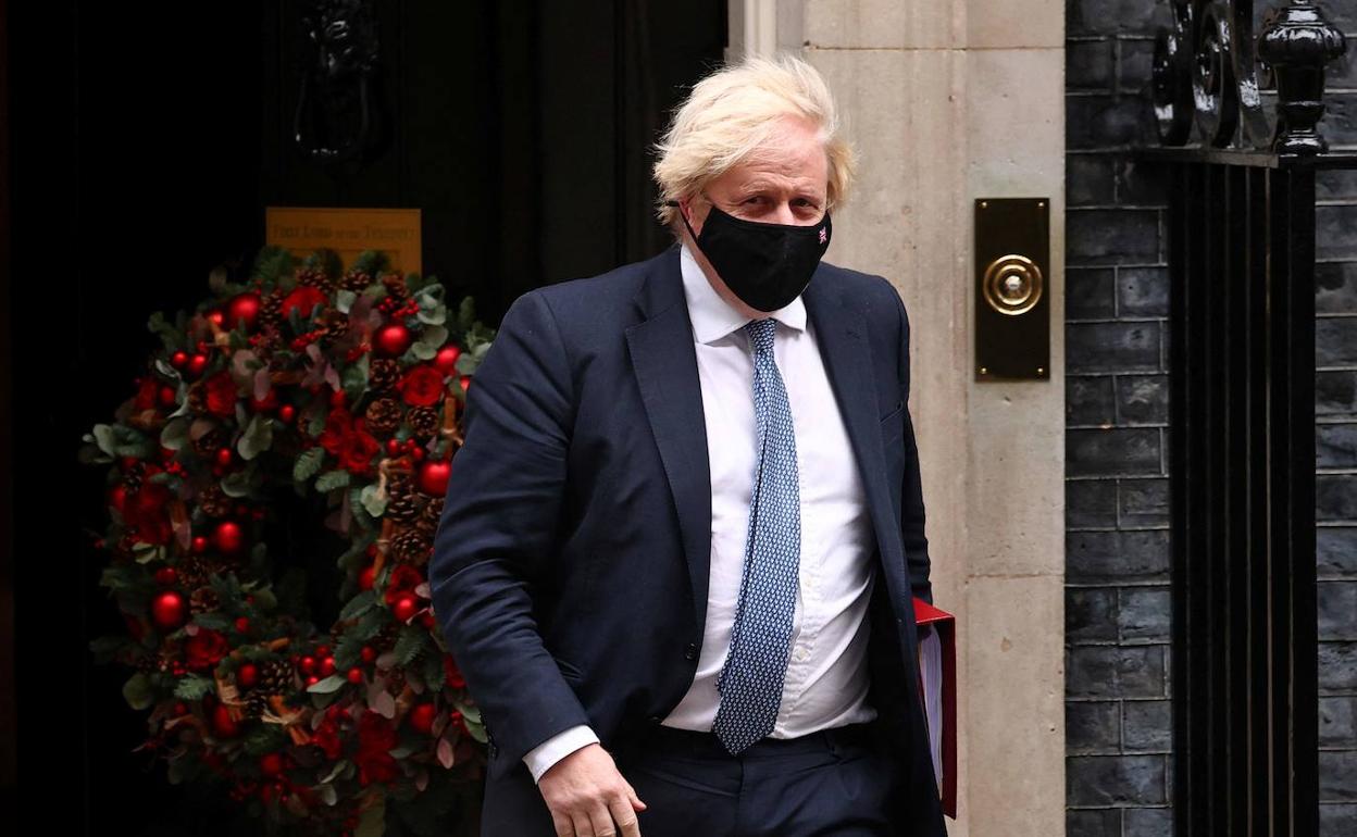 Boris Johnson, este miércoles a la salida de su residencia.
