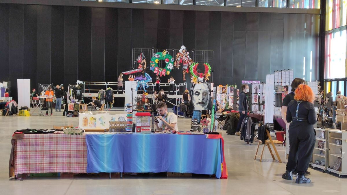 El Palacio de Exposiciones acoge durante este fin de semana el Market Freak con una gran cantidad de actividades para los fanáticos de este universo.