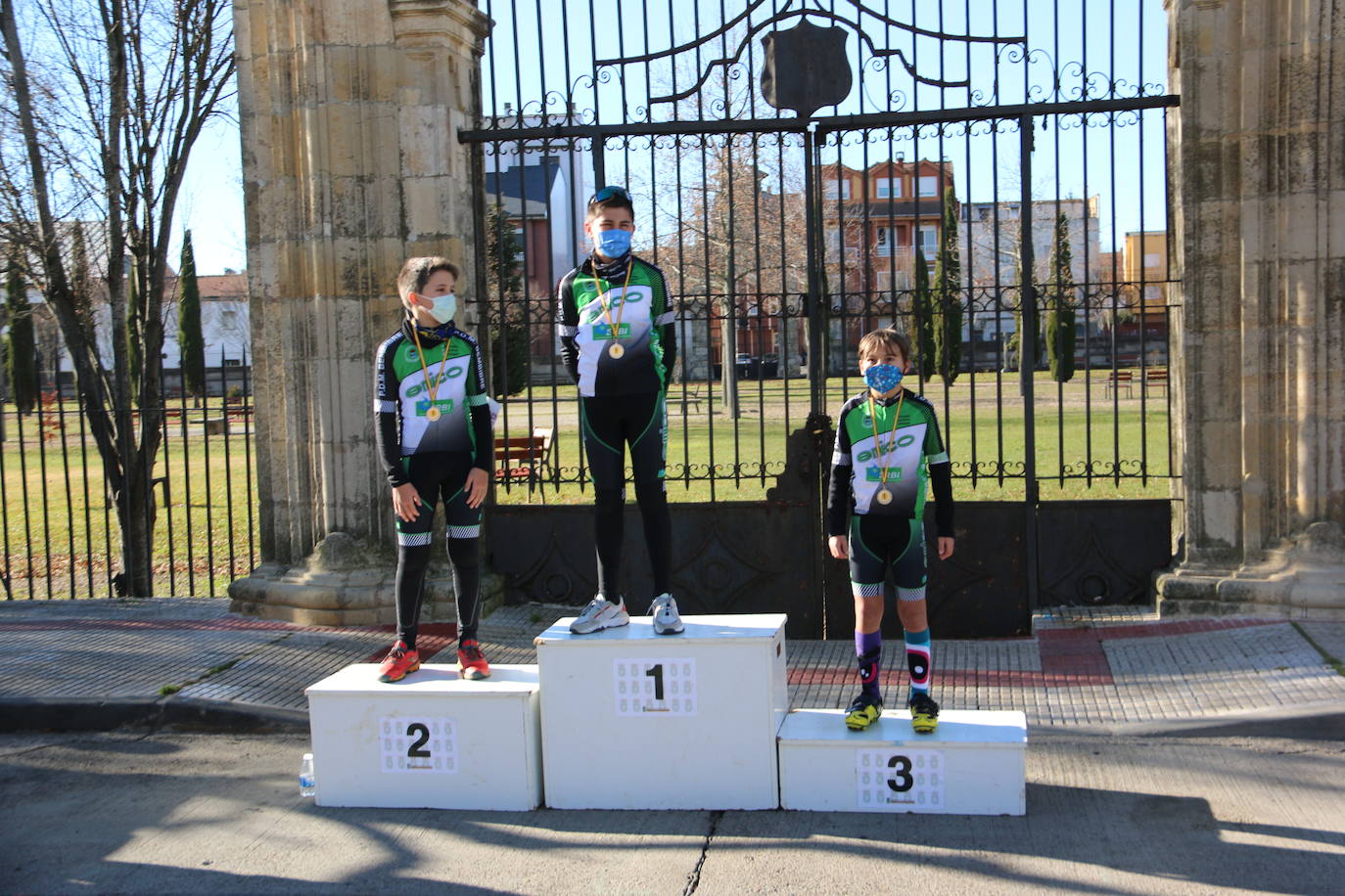 La segunda edición de esta carrera de diferentes categorías ha contado con 70 participantes.