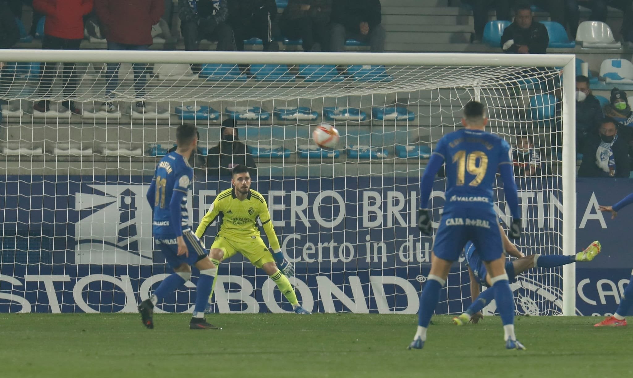 Los bercianos lograron avanzar de ronda gracias al gol de Romera en la prórrga ante los isleños .