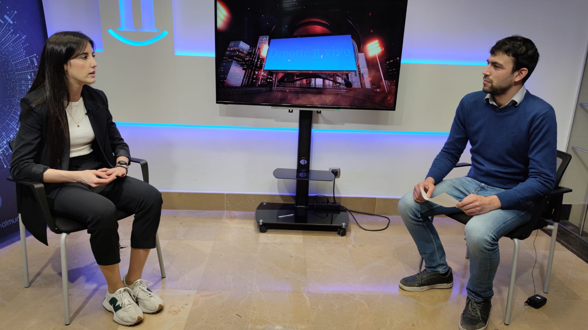 Raquel Suárez vive su primera temporada como árbitra de la Liga Iberdrola y nos cuenta sus sensaciones en deporte(n)vivo.