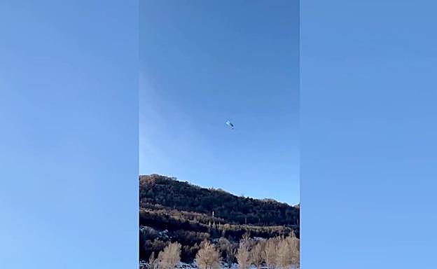 Victoria Federica está disfrutando de unas vacaciones en el pirineo Aragonés junto a sus amigos y a su pareja, el Dj Jorge Bárcenas. 