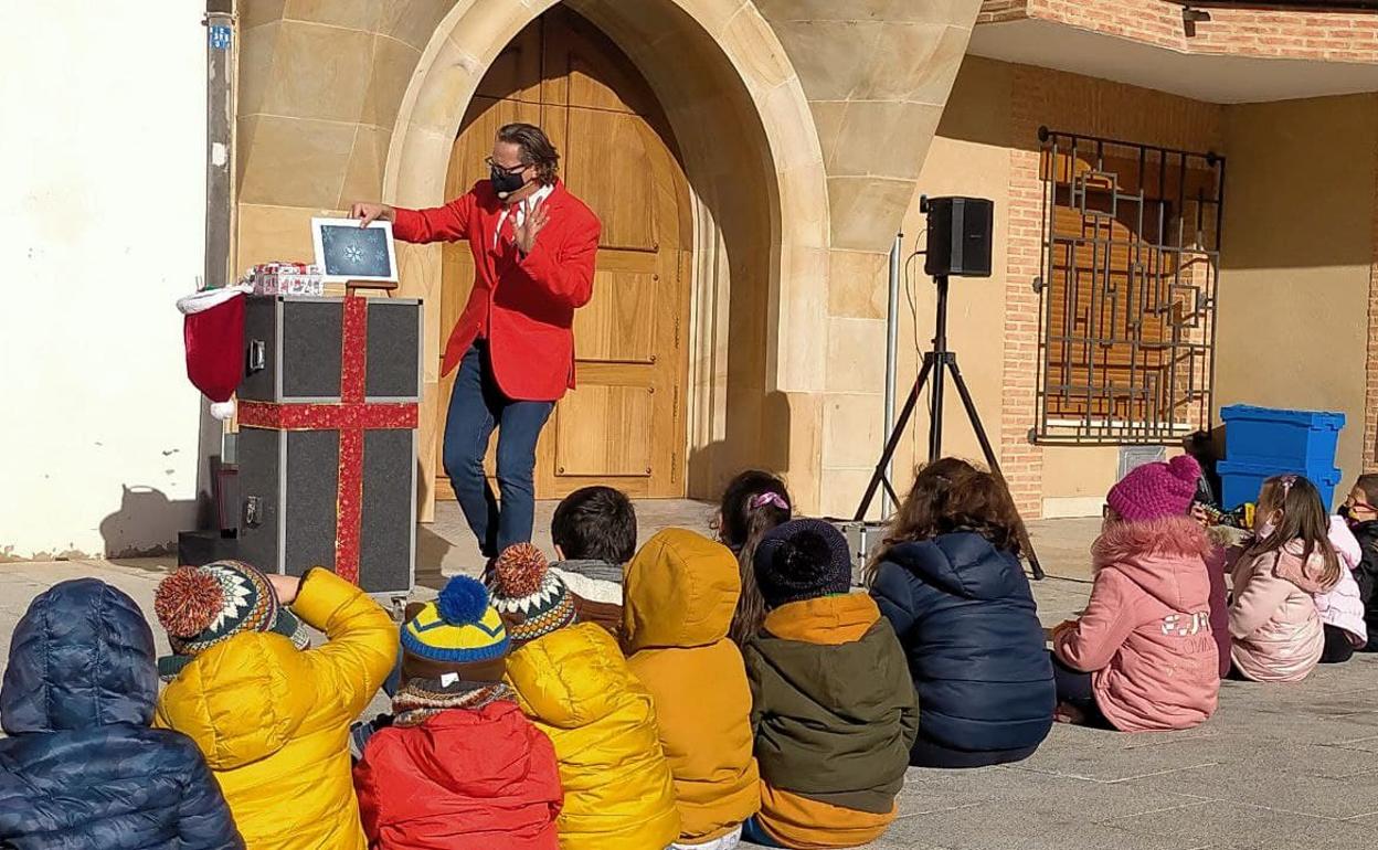 Las calles de Valencia de Don Juan volverán a presenciar espectáculos de magia.