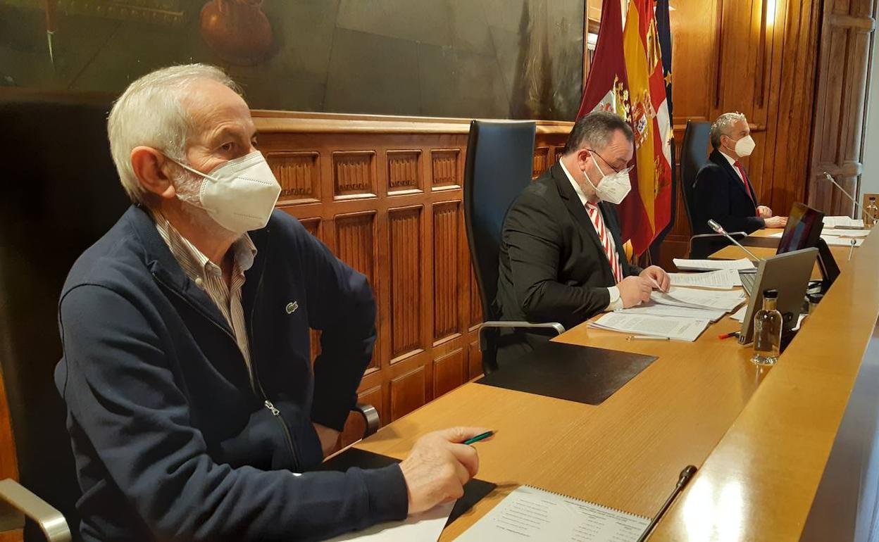 Pleno de presupuestos en la provincia de León con el que la Diputación cierra el año 2021.