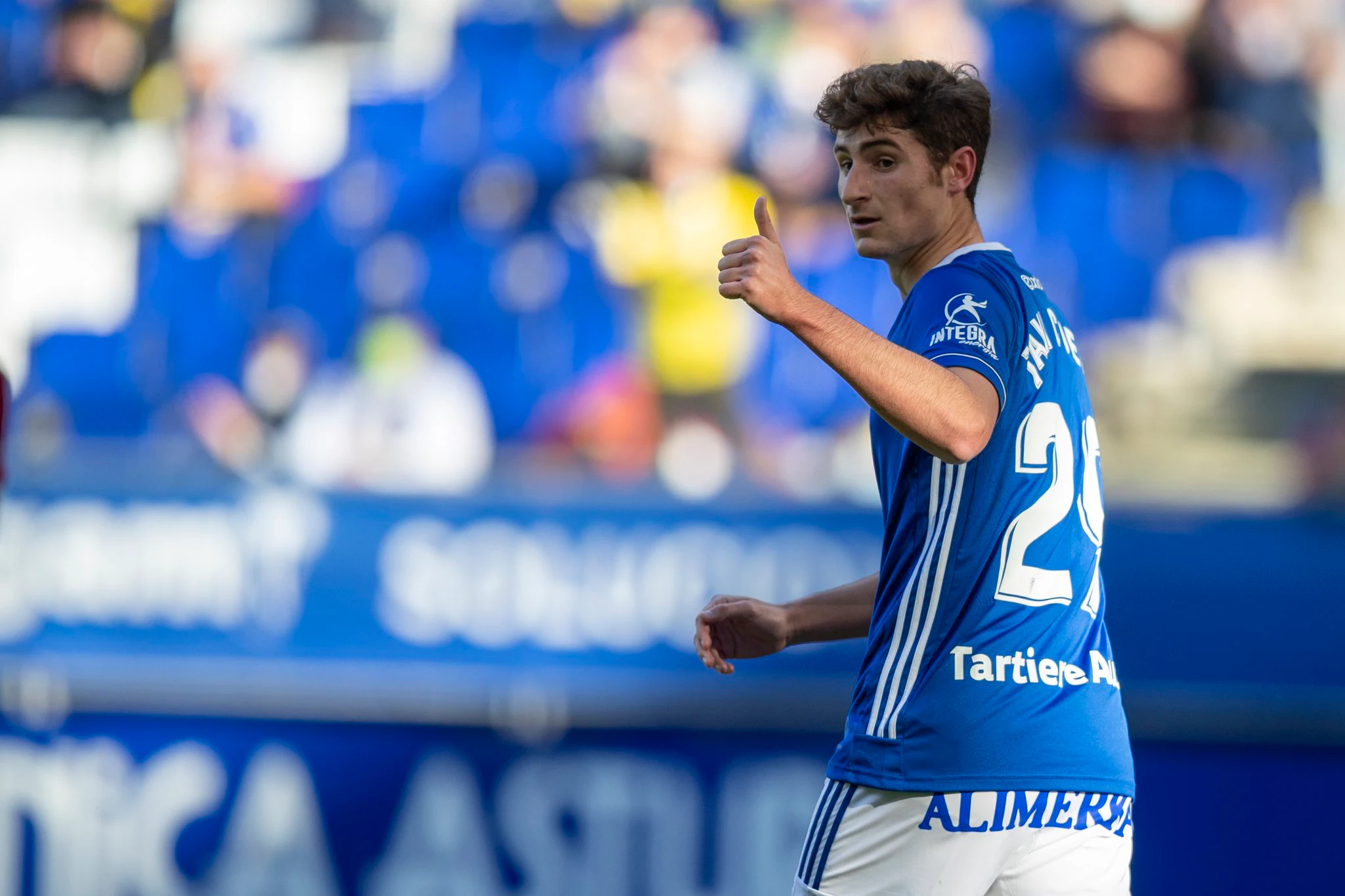 La Deportiva cae de nuevo ante el Real Oviedo en un encuentro marcado por las diversas expulsiones que padecieron los de Jon Pérez Bolo.