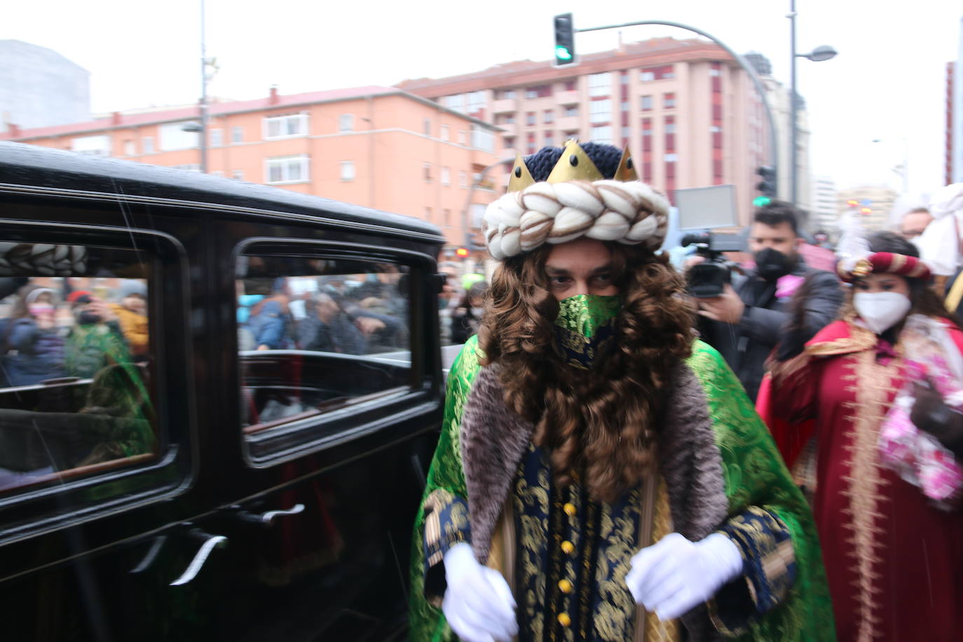 Los niños leoneses reciben a los Reyes Magos en la Estación de Renfe