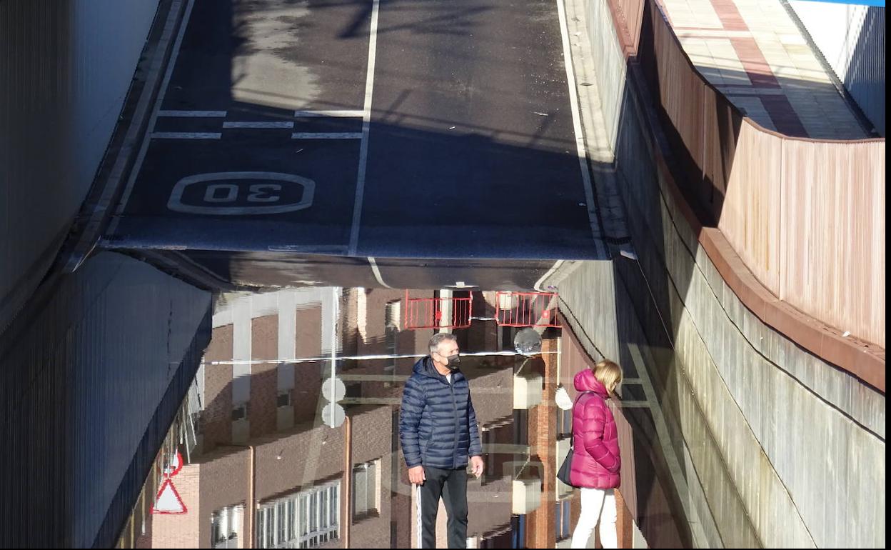 Los concejales critican el tratamiento de Adif a Trobajo del Camino