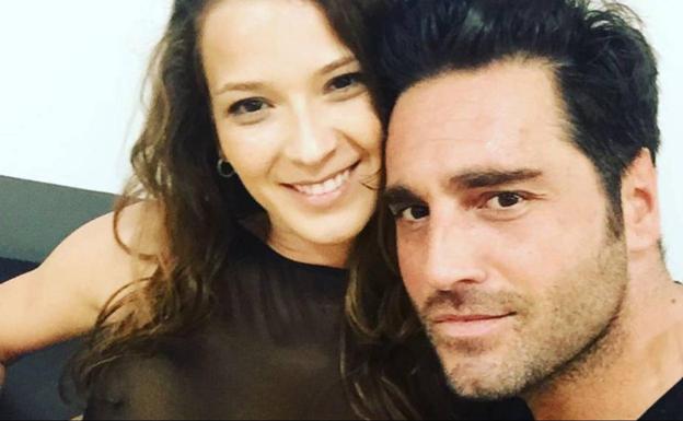 David Bustamante descarta que vaya a haber boda a corto plazo