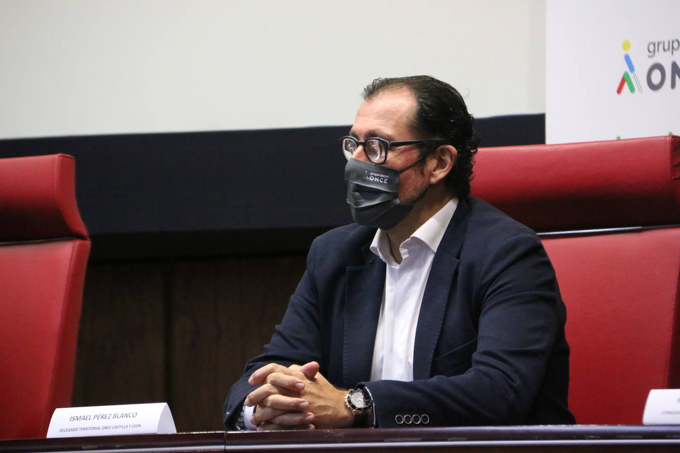 El centro hospitalario leonés será la imagen de cinco millones y medio de cupones el 12 de enero.