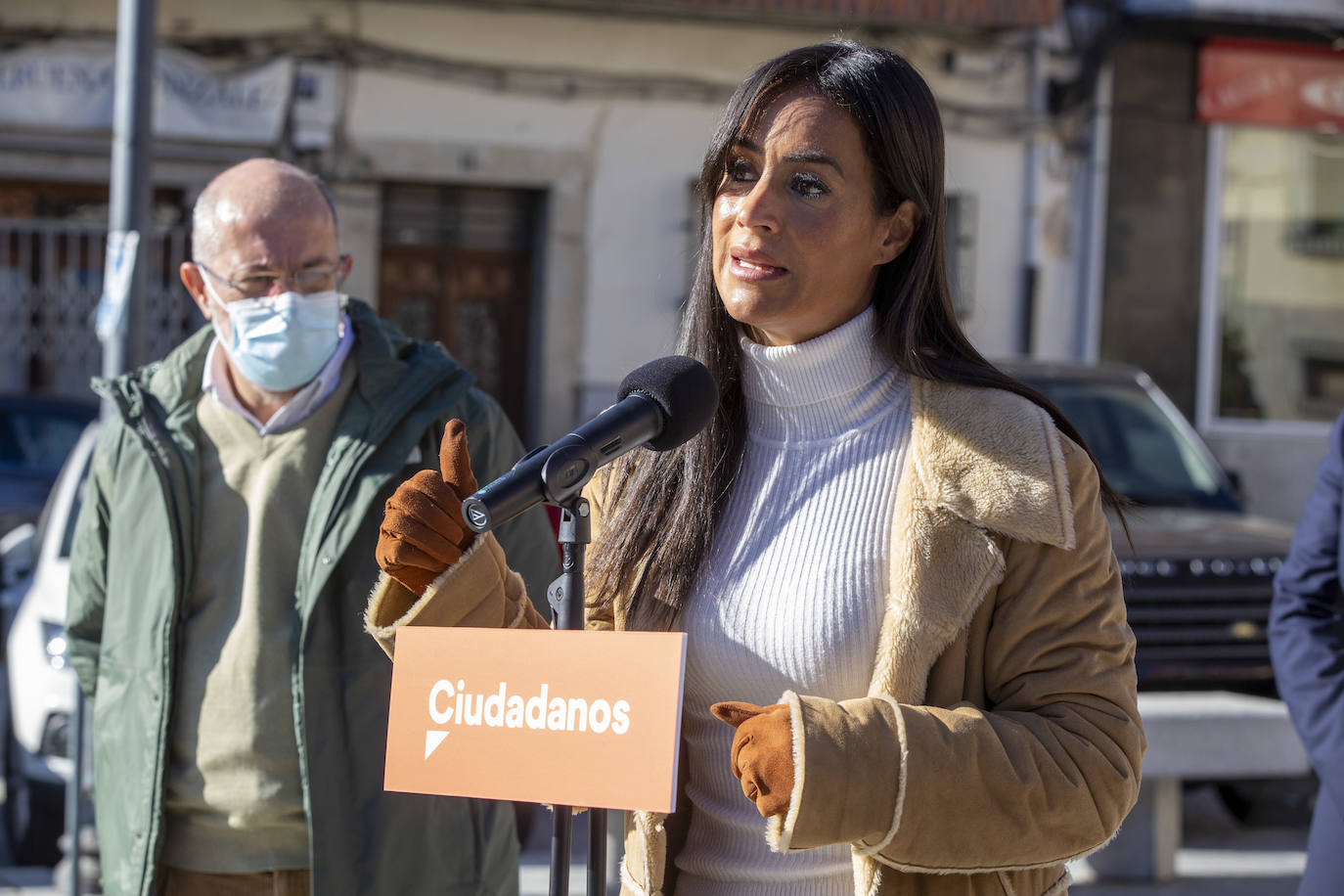 El candidato a la Presidencia de la Junta de Castilla y León, Francisco Igea, y la vicealcaldesa de Madrid, Begoña Villacís, visitaron el Museo Adolfo Suárez y la Transición en Cebreros.