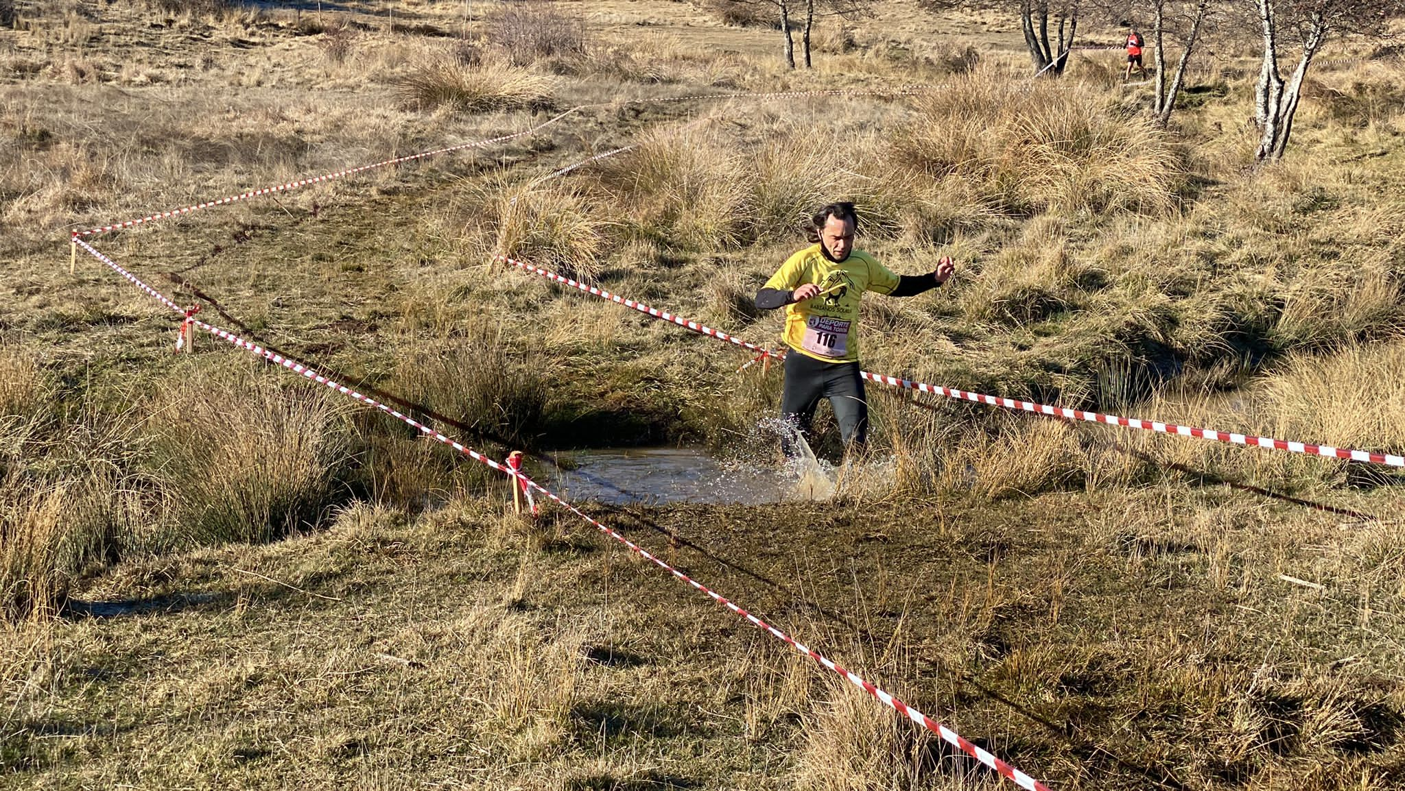 Jorge García Villacorta y Mónica Aller triunfan en el Cross de Villabalter