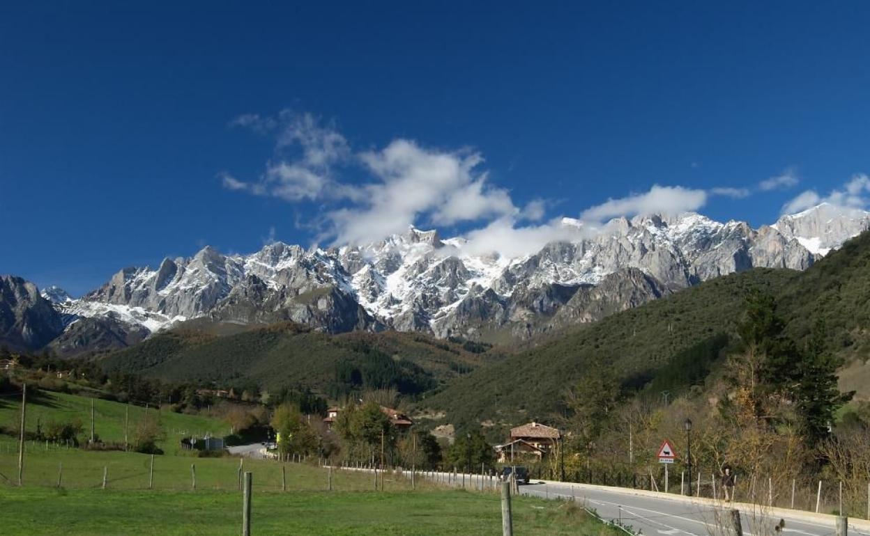 Imagen de Picos de Europa, donde el riesgo de aludes crece durante este fin de semana. 