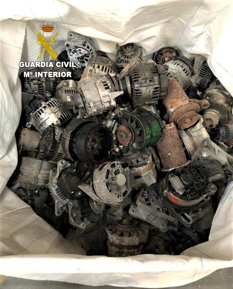 Imagen de parte de la maquinaria y objetos robados en dos hurtos y que cuentan con un valor estimado de más de 40.000 euros.