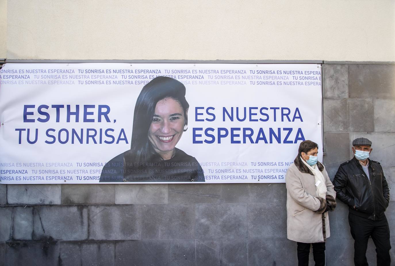 Fotos: Los vecinos de Traspinedo apoyan a la familia de Esther