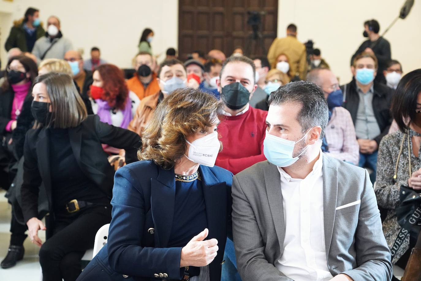 Acto político del PSOE en Medina del Campo (Valladolid) con el secretario del partido en la localidad, Luis Manuel Pascual; la cabeza de lista por la provincia, Patricia Gómez; el secretario provincial Óscar Puente; la exvicepresidenta Carmen Calvo y el candidato a la Presidencia de la Junta, Luis Tudanca..