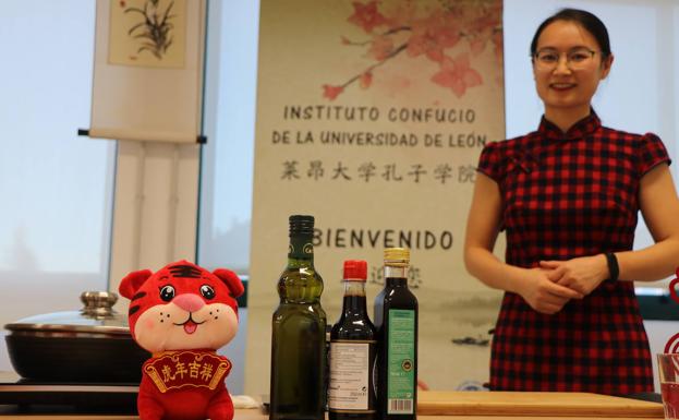 Galería. El instituto Confucio organiza talleres de cocina tradicional para celebrar el Año Nuevo Chino.