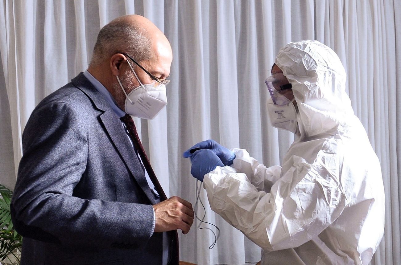 El candidato del PP, Alfonso Fernández Mañueco, el candidato Socialista, Luis Tudanca y el candidato de Ciudadanos, Francisco Igea, han debatido este lunes en la primera confrontación 'a tres' en la campaña.. 