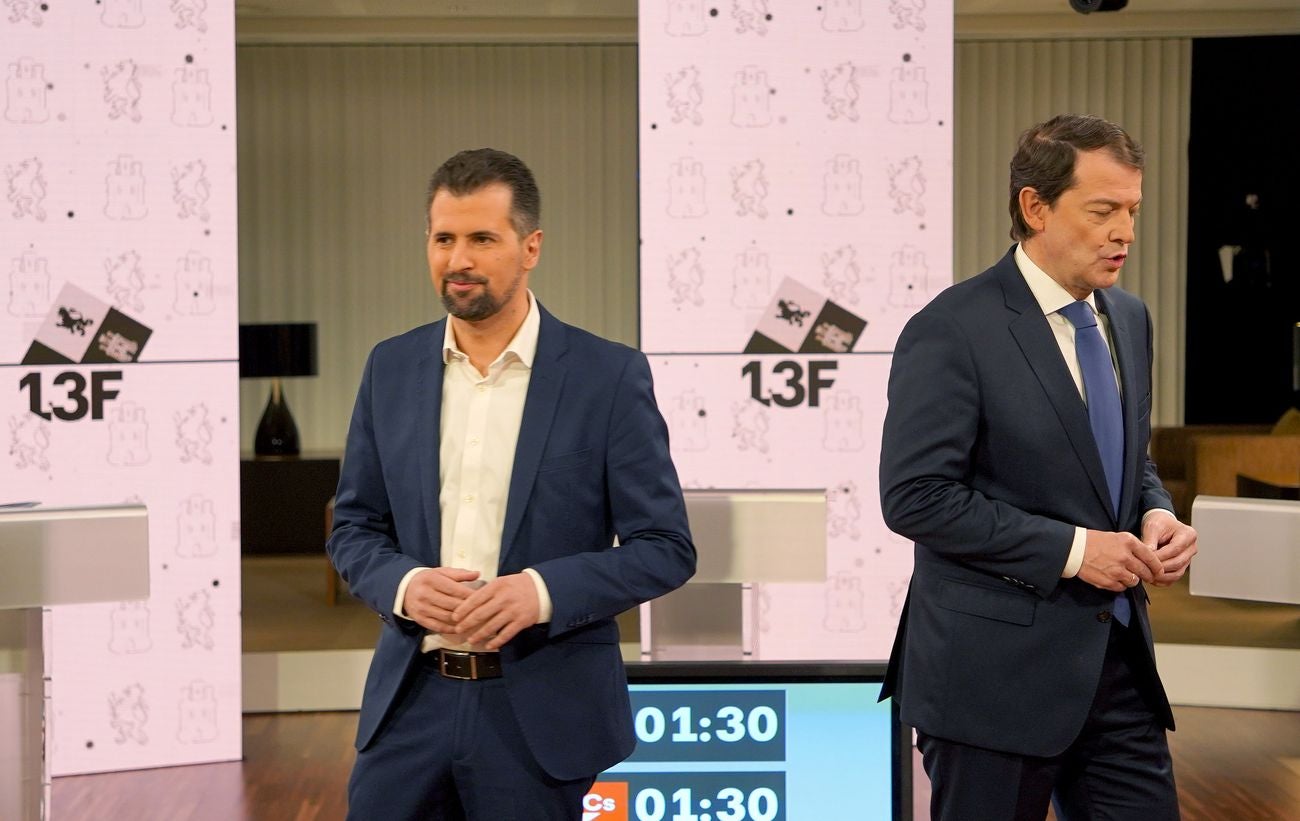 El candidato del PP, Alfonso Fernández Mañueco, el candidato Socialista, Luis Tudanca y el candidato de Ciudadanos, Francisco Igea, han debatido este lunes en la primera confrontación 'a tres' en la campaña.. 