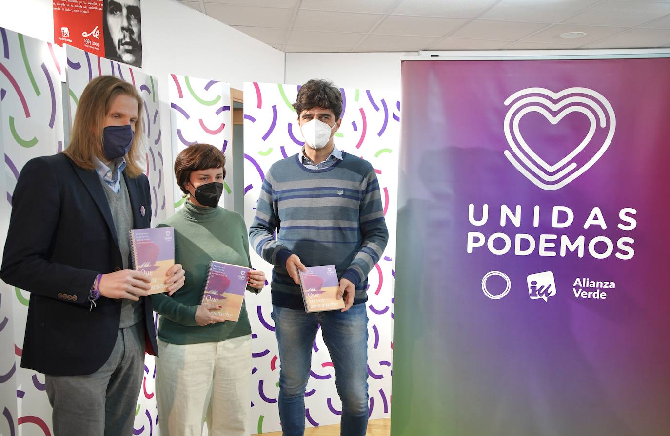 Pablo Fernández, candidato de Unidas Podemos a la presidencia de Castilla y León, y María Sánchez, número dos de la candidatura por Valladolid, presentan en rueda de prensa el programa electoral de Unidas Podemos. Participa, además, Juan Gascón, cabeza de lista de Unidas Podemos por Burgos y coordinador de Izquierda Unida Castilla y León.