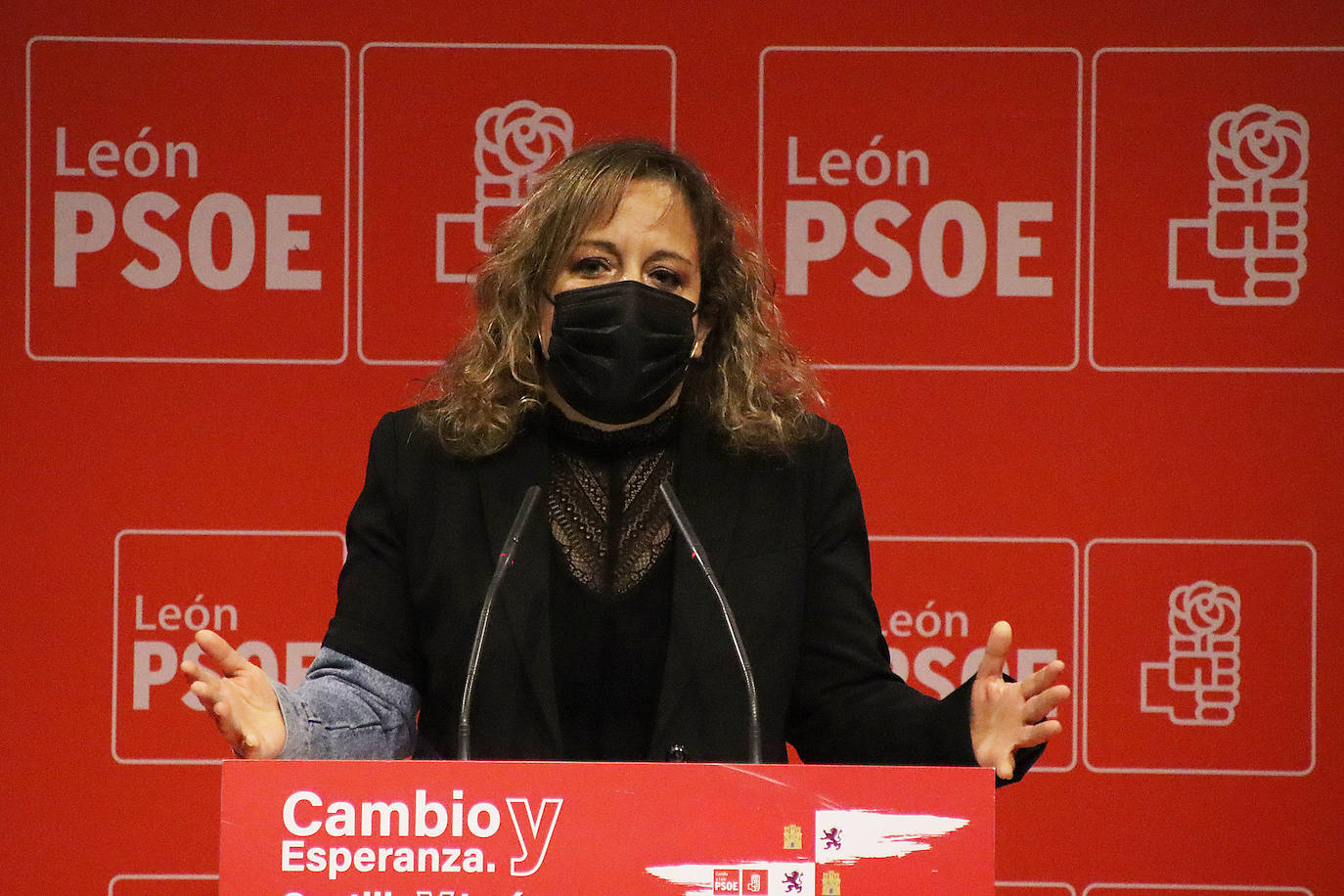 Fotos: Acto público del PSOE en León