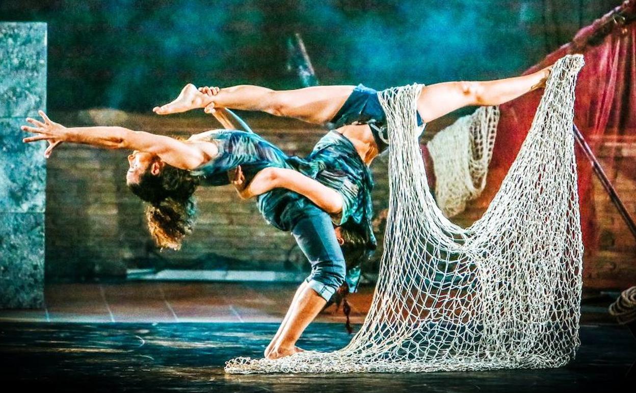 La compañía Zen del Sur presenta en el Bergidum 'Órbita'.