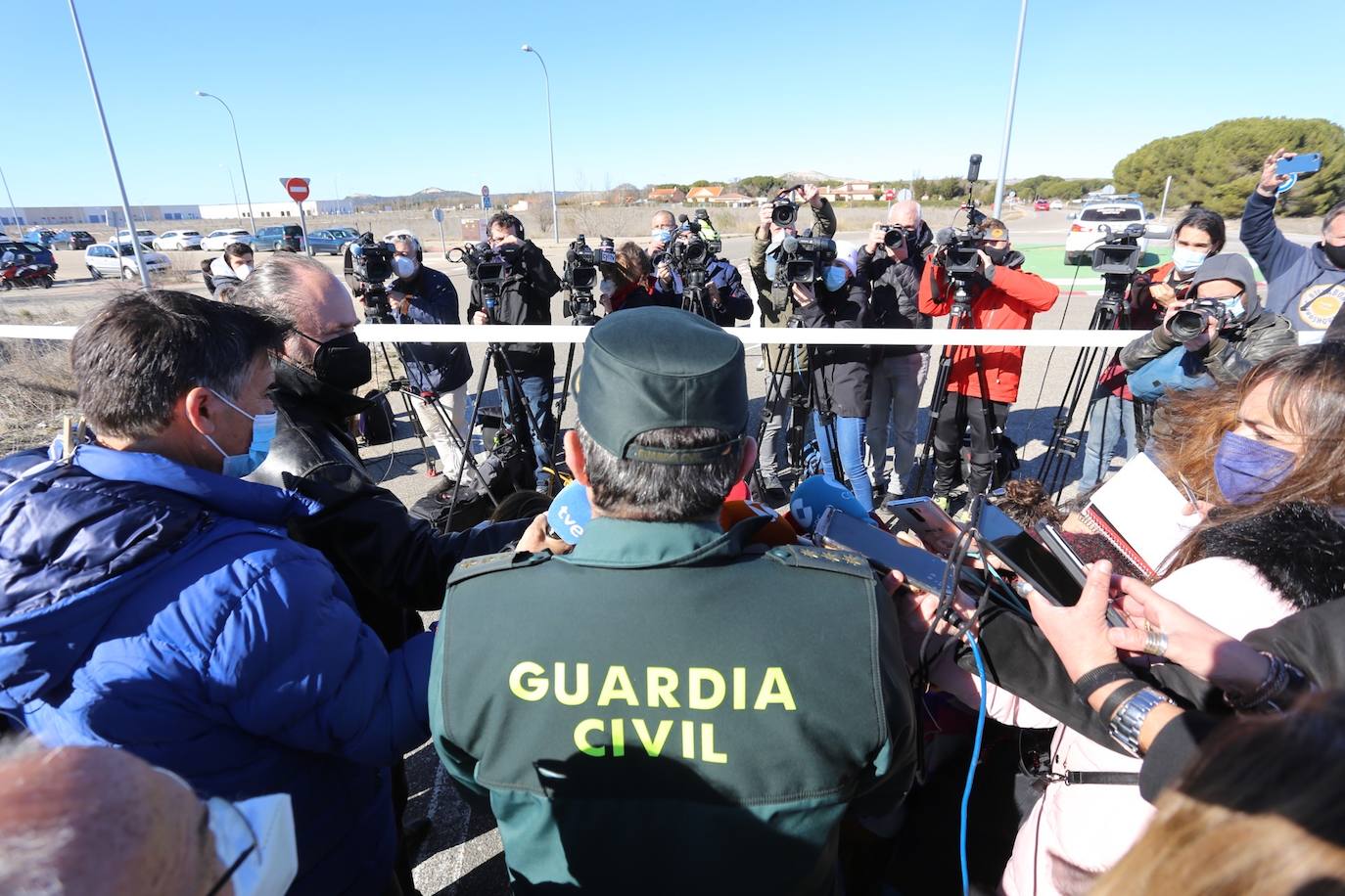 La delegada del Gobierno, Virginia Barcones, informa a la prensa sobre el hallazgo de un cadáver que podría ser el de Esther López