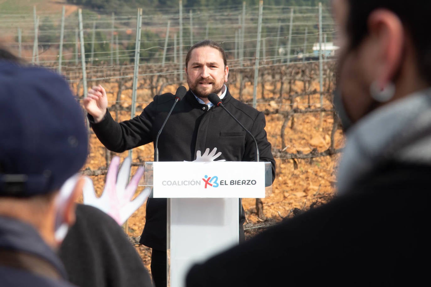 El partido bercianista realizó su acto central en el Palacio de Canedo este domingo