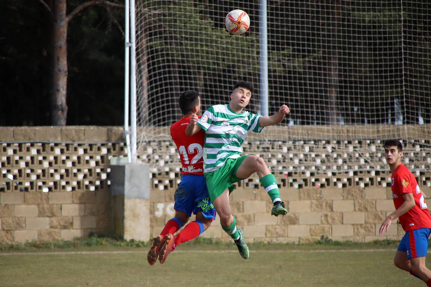 El conjunto leonés no logra un triunfo en su partido de este domingo en Los Dominicos