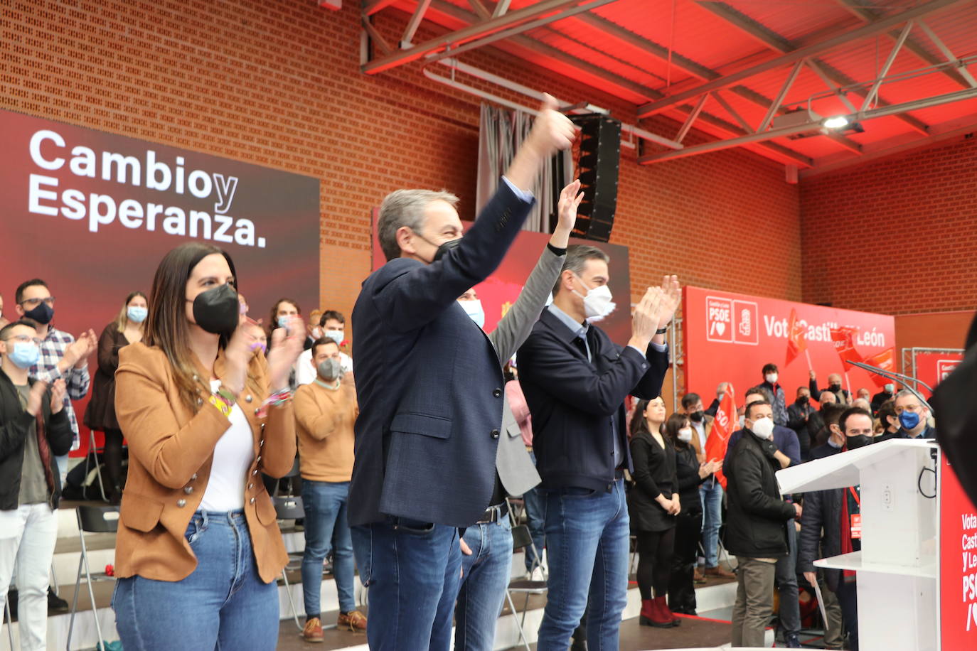 Acto electoral en León del candidato del PSOE a la Presidencia de la Junta, Luis Tudanca; el expresidente José Luis Rodríguez Zapatero y del presidente y secretario general del PSOE, Pedro Sánchez.