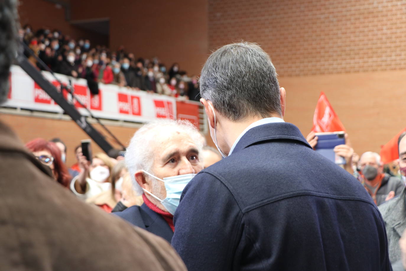 Acto electoral en León del candidato del PSOE a la Presidencia de la Junta, Luis Tudanca; el expresidente José Luis Rodríguez Zapatero y del presidente y secretario general del PSOE, Pedro Sánchez.