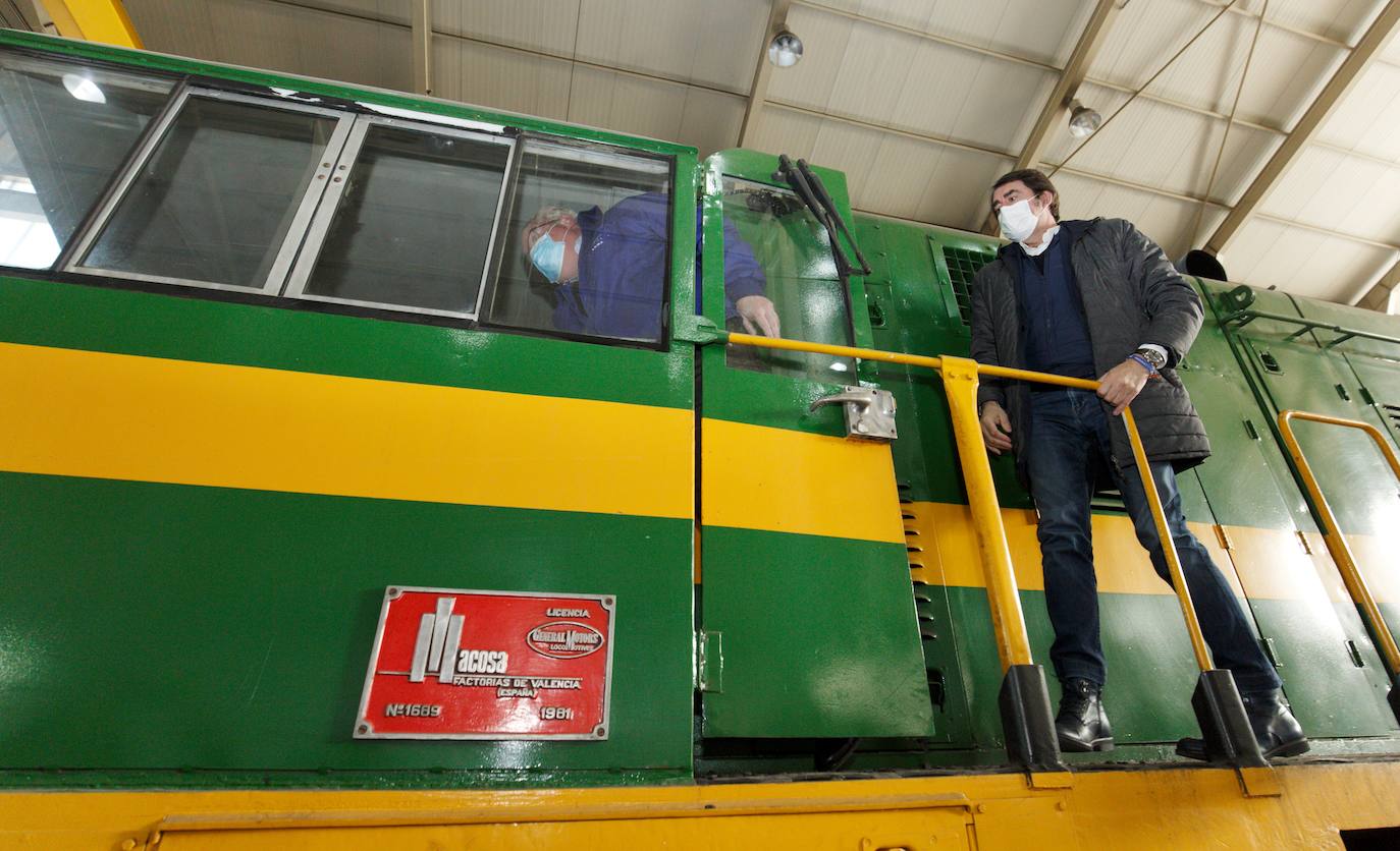 Visita de la candidatura del PP de León a los talleres ferroviarios