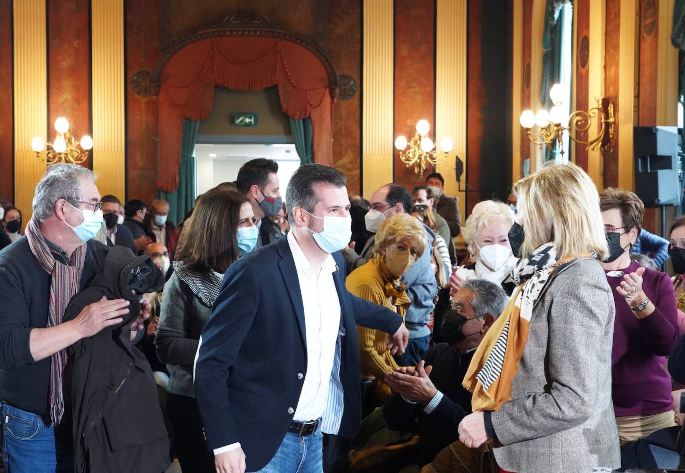 El candidato del PSOE a la Junta, Luis Tudanca, visita la provincia de Burgos.