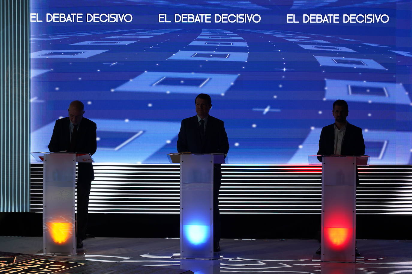 Alfonso Fernández Mañueco, Luis Tudanca y Francisco Igea han debatido durante noventa minutos sobre varias cuestiones que afectan de lleno a la comunidad.