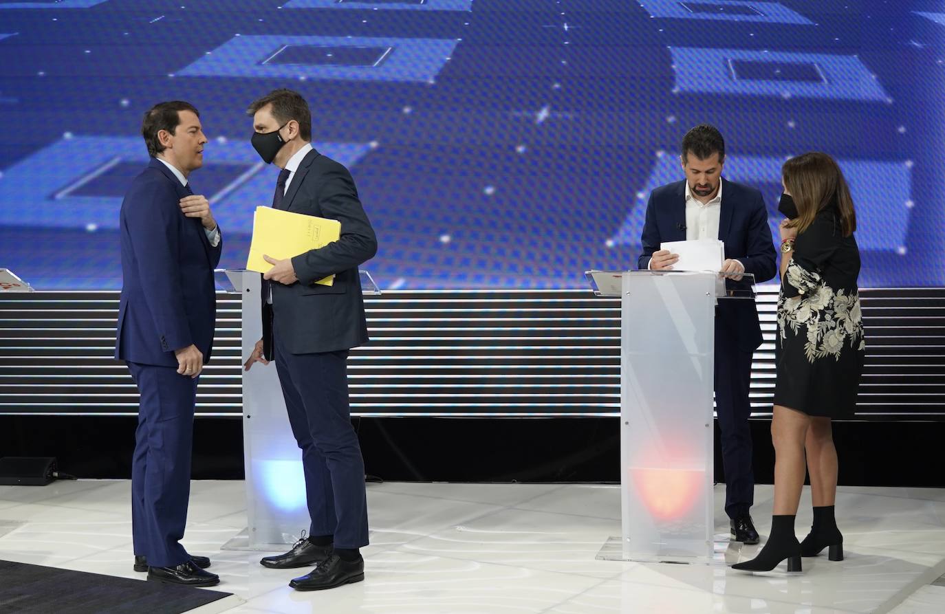 Alfonso Fernández Mañueco, Luis Tudanca y Francisco Igea han debatido durante noventa minutos sobre varias cuestiones que afectan de lleno a la comunidad.