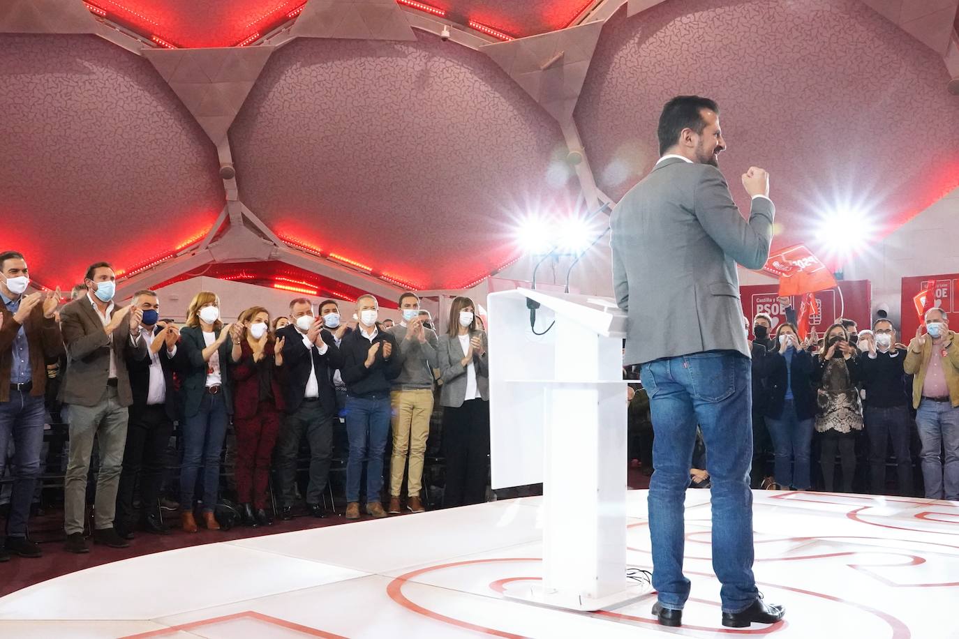 Cierre de campaña con la participación del secretario provincial del PSOE y alcalde de Valladolid, Óscar Puente; la cabeza de lista por la provincia, Patricia Gómez; el candidato a la Junta y el presidente del Gobierno y secretario general del PSOE, Pedro Sánchez.