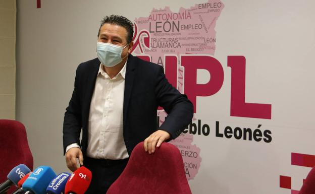 Rueda de prensa en la sede de Unión del Pueblo Leonés para hacer balance de la campaña electoral.