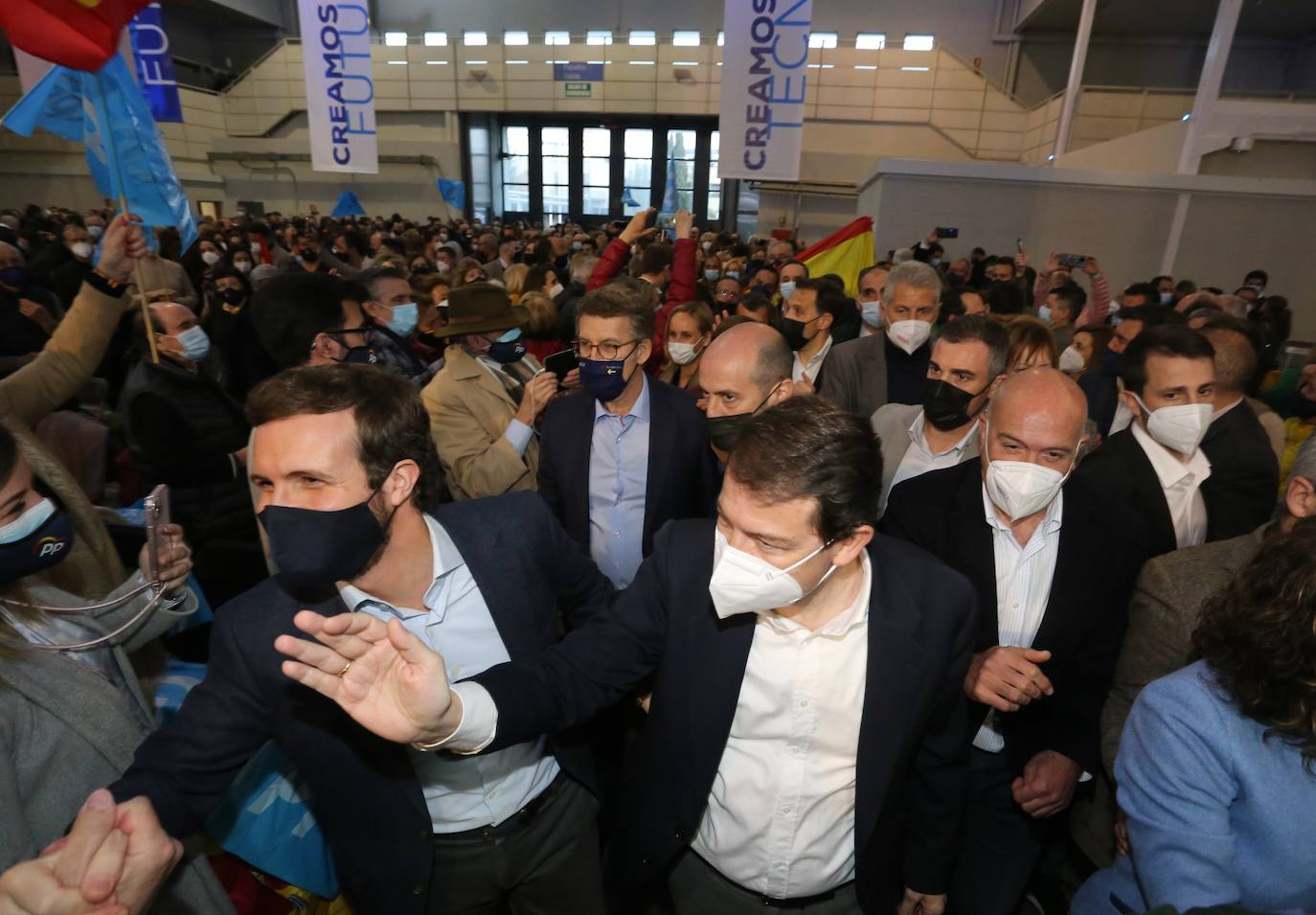 Fotos: El candidato del Partido Popular a la Presidencia de la Junta, Alfonso Fernández Mañueco, participa en un acto público en Valladolid con los presidentes autonómicos del PP