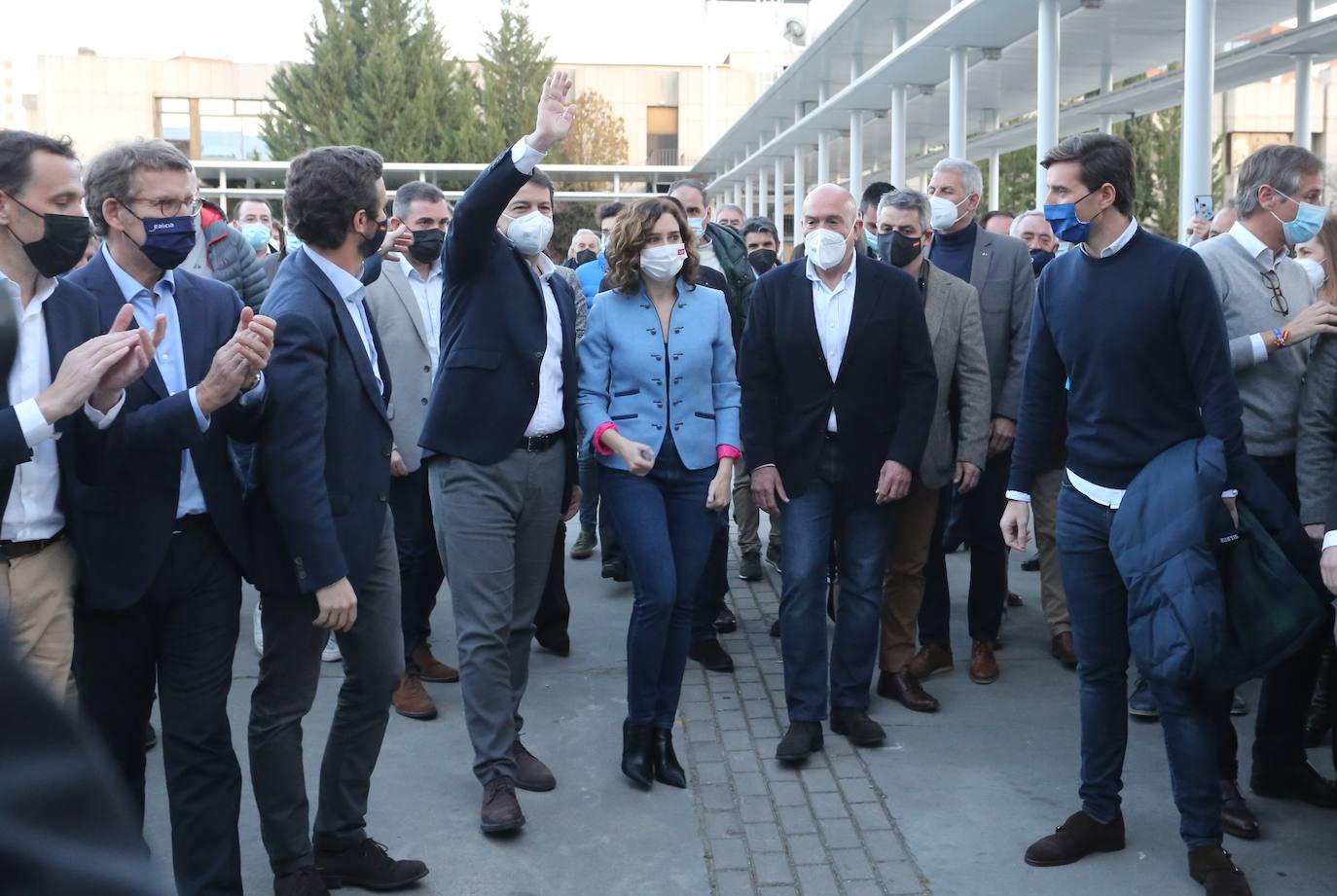 Fotos: El candidato del Partido Popular a la Presidencia de la Junta, Alfonso Fernández Mañueco, participa en un acto público en Valladolid con los presidentes autonómicos del PP