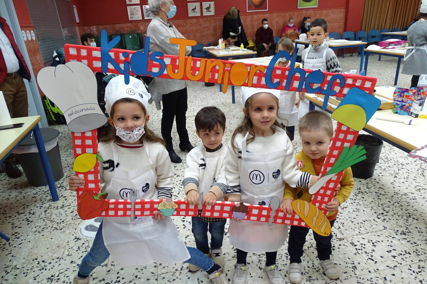 El colegio internacional Peñacorada ha vuelto a acoger la sexta edición el concurso de cocina Kids Junior Chef.