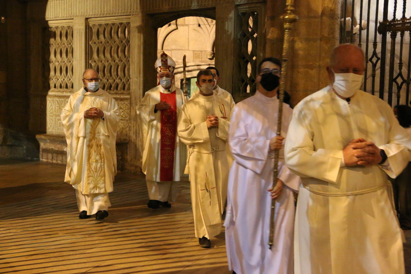 El acto se ha desarrollado en la Catedral de León y ha contado con la presencia de autoridades civiles y religiosas.