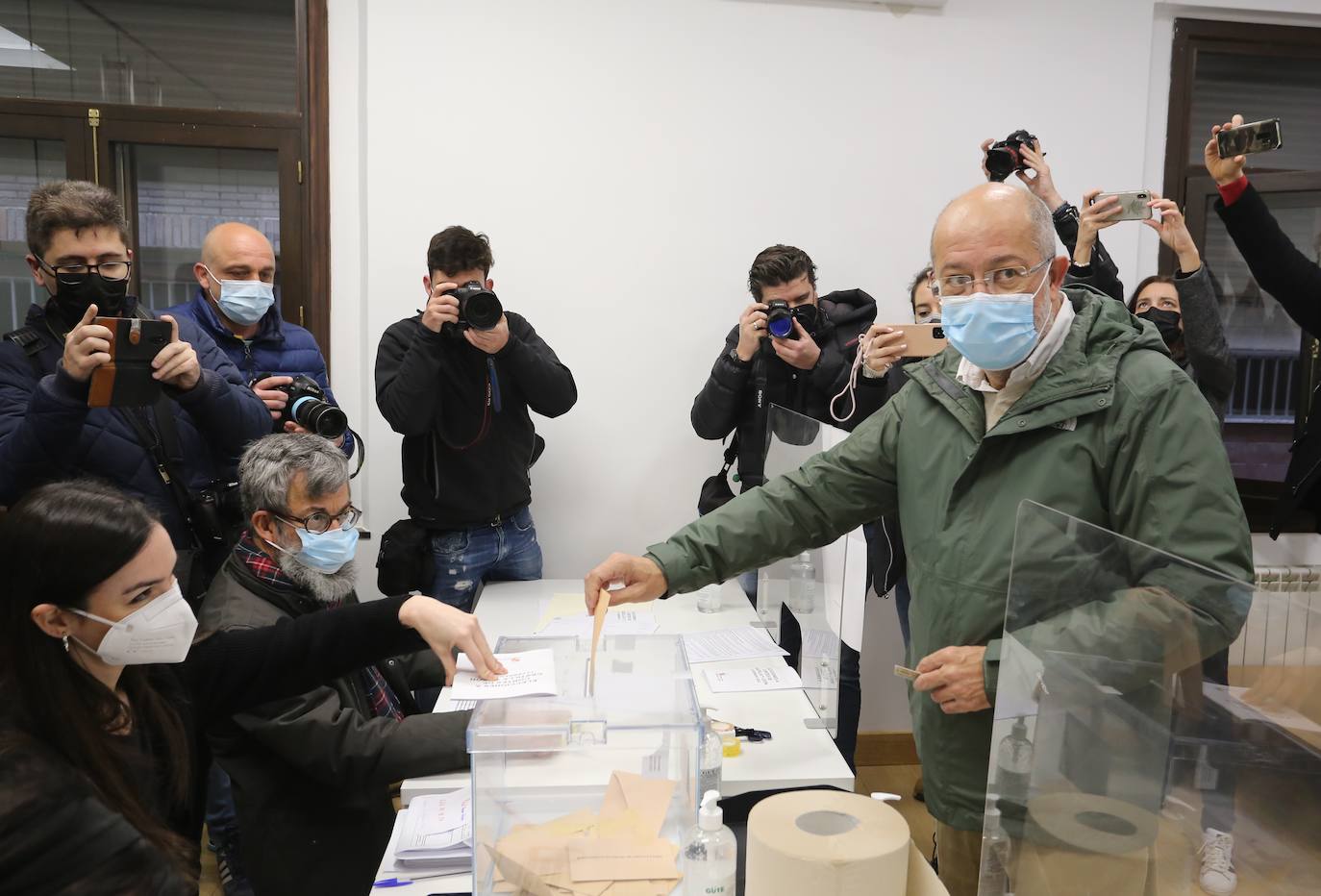 El candidato de Ciudadanos aseguró que afronta la jornada electoral «con mucha ilusión».