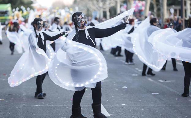 El carnaval vuelve a León capital con su tradicional desfile el sábado 26 de febrero