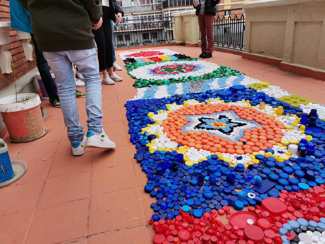 Proyecto artístico de reciclaje en Maristas San José.