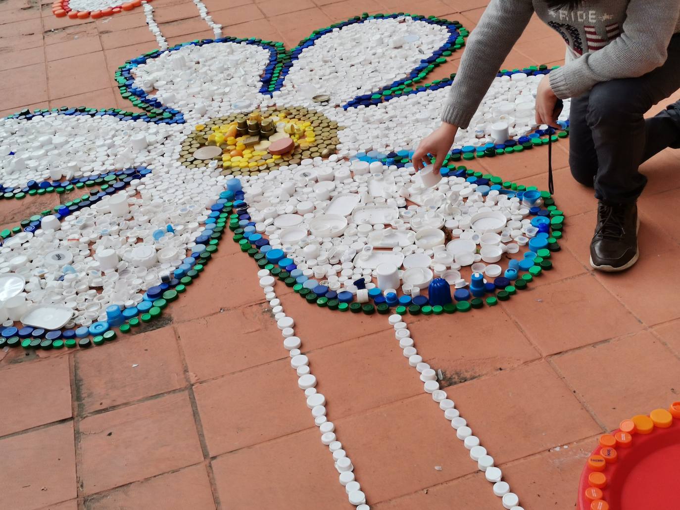 Proyecto artístico de reciclaje en Maristas San José.
