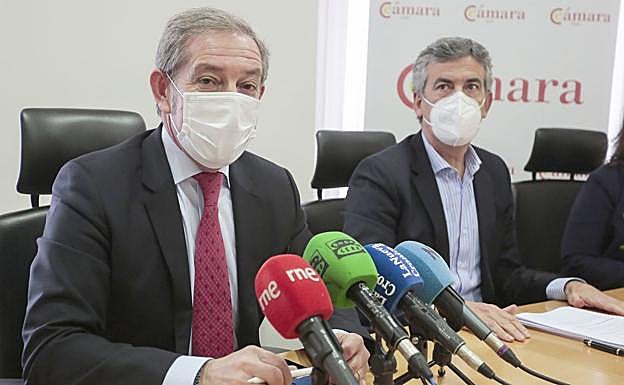 Presentación en la Cámara de Comercio de las oficinas de Subvenciones y Acelera Pyme.