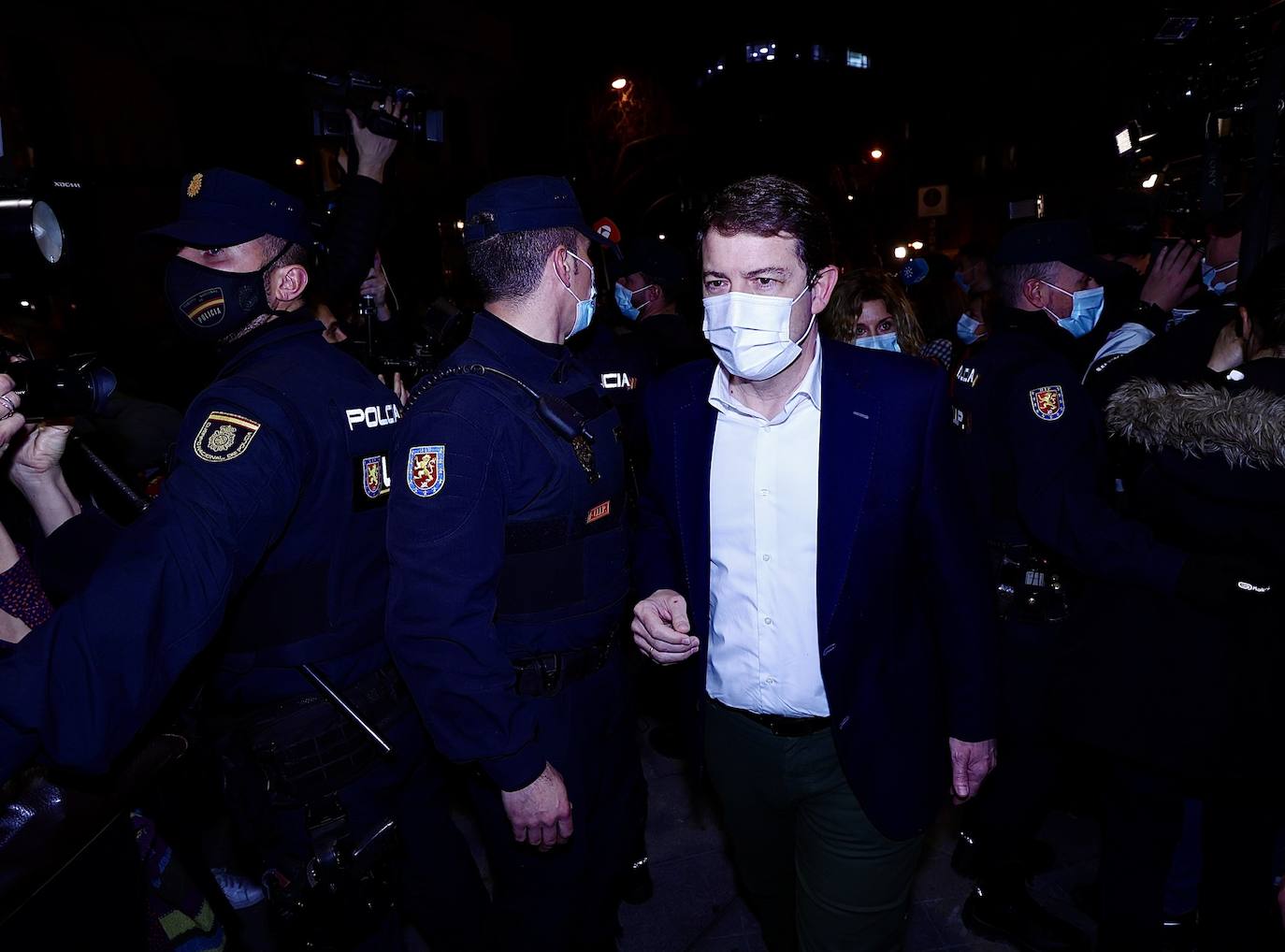 El presidente del Partido Popular de Castilla y León, Alfonso Fernández Mañueco,a su llegada al sede del Partido para asistir a la reunión del Comité Autonómico del PP