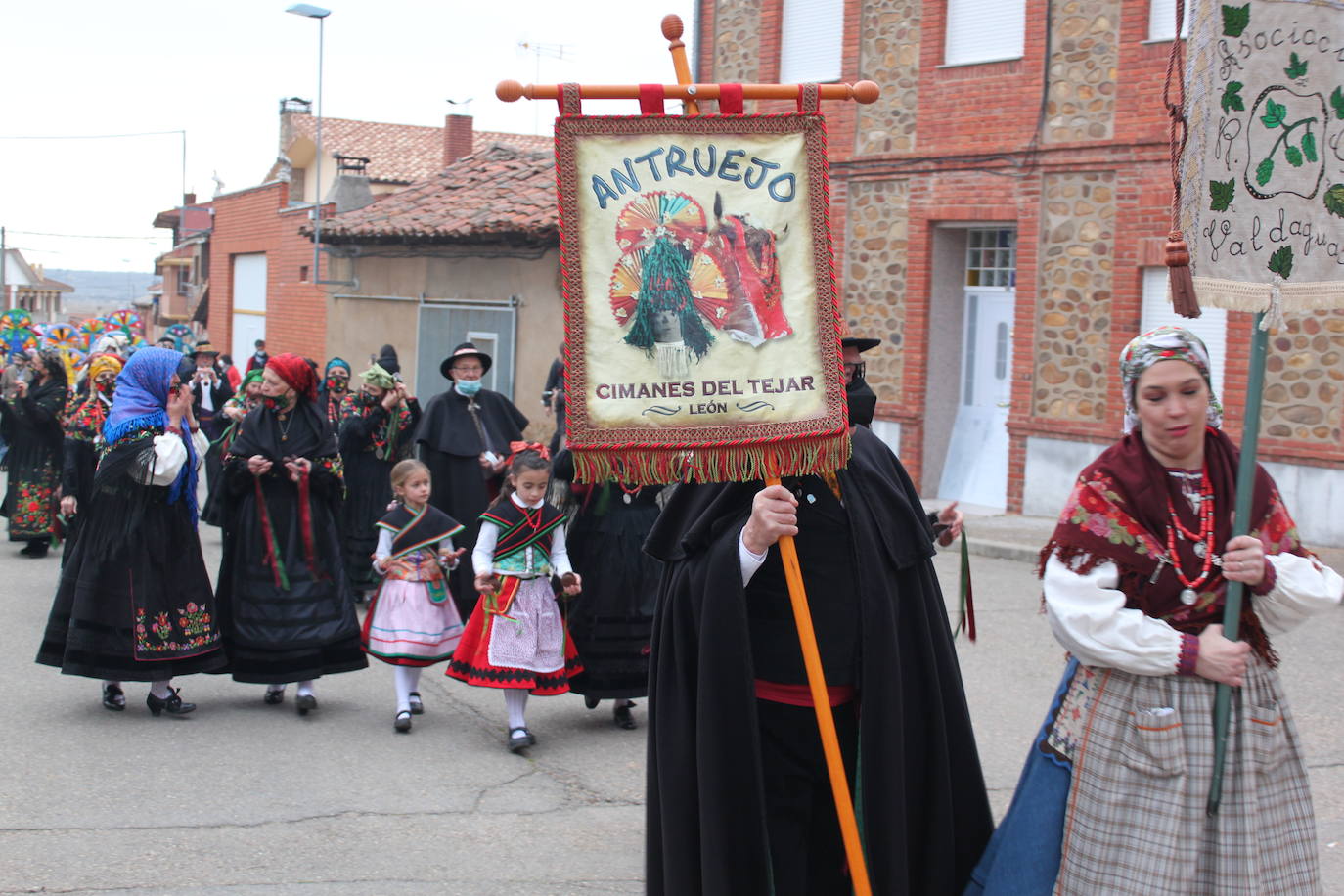 El antruejo a retornado a Cimanes del Tejar