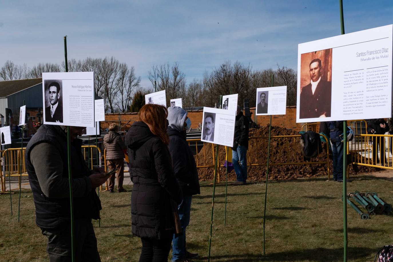 La ARMH localiza en el cementerio de Villadangos del Páramo (León) una fosa con diez cuerpos de personas fusiladas en 1936