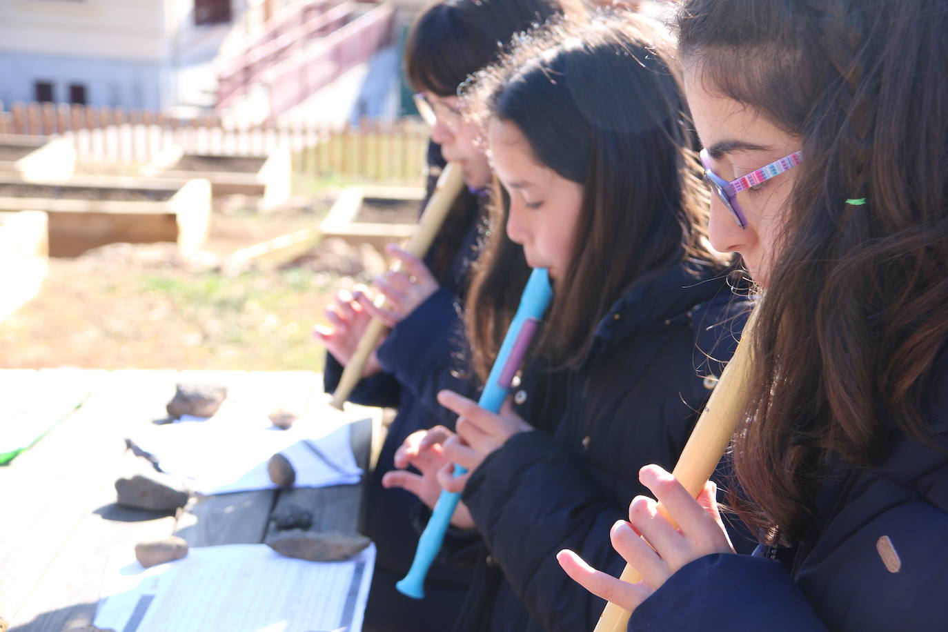 Este centro de referencia en León oferta educación desde guardería hasta bachillerato | Compaginar proyectos de innovación docente con la cercanía y el acompañamiento a los alumnos en todas las etapas hacen de este centro concertado un entorno privilegiado para el aprendizaje.