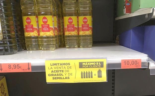 El aceite de girasol dobla su precio en León: consumidores y hostelería los  más afectados | leonoticias